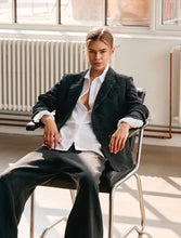 Load image into Gallery viewer, KRISTENSEN DU NORD 100% LINEN BOYFRIEND JACKET