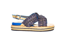 Load image into Gallery viewer, MEHER KAKALIA LEATHER SANDALS / PONZA LIKU BLOC-SPLASH GOLD