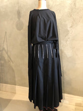 Load image into Gallery viewer, RAJESH PRATAP SINGH HAND-LOOMED WOOL SKIRT