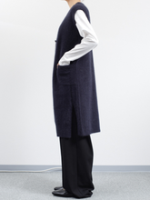 Load image into Gallery viewer, C.T.PLAGE LONG GILET KNIT_NAVY
