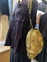 Load image into Gallery viewer, EN SHALLA LEATHER SPARKLE
