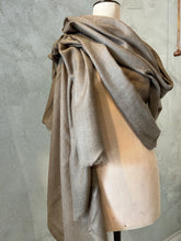 Load image into Gallery viewer, PASHMINA SHAWL - NATURAL 4
