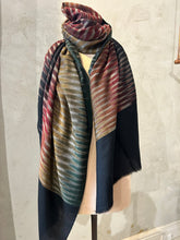 Load image into Gallery viewer, PASHMINA SHAWL - IKAT
