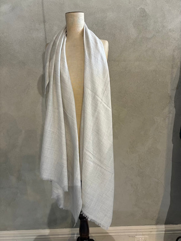 CASHMERE_STOLE_WHITE MARLE