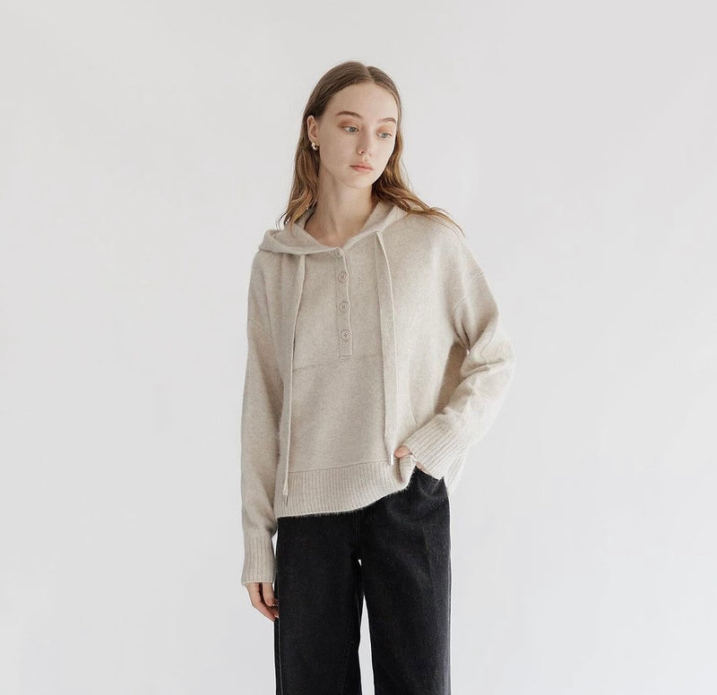 C.T.PLAGE WOOL JUMPER WITH HOOD_ IVORY