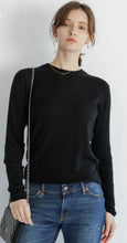 Load image into Gallery viewer, C.T.PLAGE FINE WOOL KNIT
