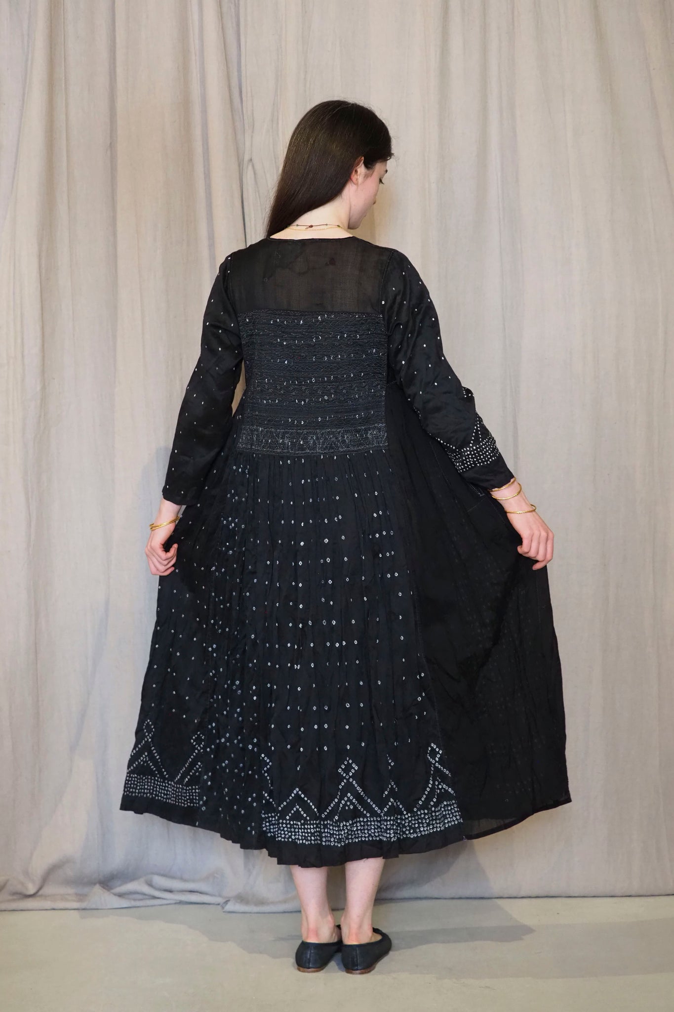 INJIRI DRESS_ AMBER-22 Kandis Collections INJIRI DRESS_ AMBER-22 Kandis Collections