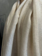 Load image into Gallery viewer, PASHMINA STOLE - CREAM
