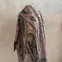 Load image into Gallery viewer, DIGITALLY PRINTED MERINO WOOL SCARF_ AW26_08
