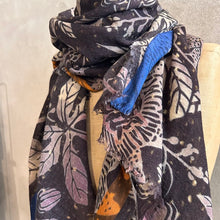 Load image into Gallery viewer, DIGITALLY PRINTED MERINO WOOL SCARF_ AW26_12

