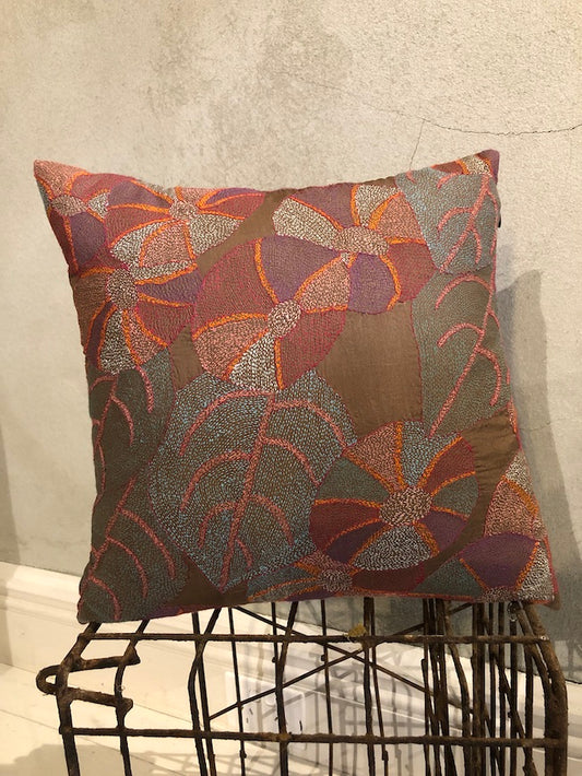 KANDIS KANTHA SILK CUSHION