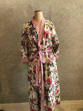 Load image into Gallery viewer, CHINOISERIE ORGANIC COTTON KIMONO_KP10/WHITE

