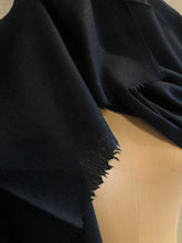 Load image into Gallery viewer, CASHMERE_WOOL_STOLE_BLACK
