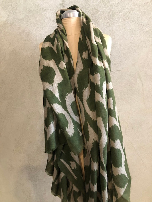 IKAT MERINO WOOL SCARF_OLIVE