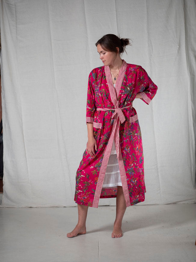 CHINOISERIE ORGANIC COTTON KIMONO_HOT PINK