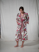 Load image into Gallery viewer, CHINOISERIE ORGANIC COTTON KIMONO_WHITE
